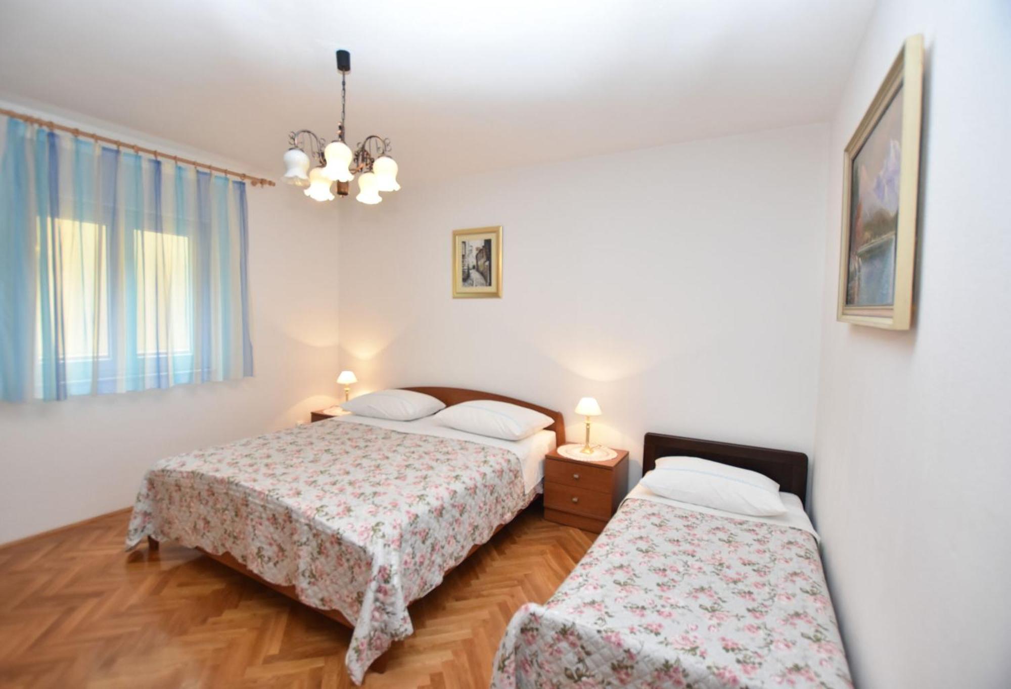 Apartment Moric Trogir Quarto foto